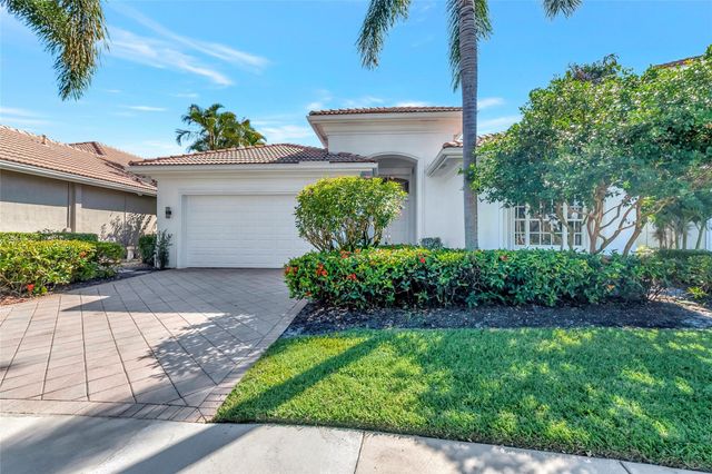 4088 NW Briarcliff Circle, Boca Raton, FL 33496