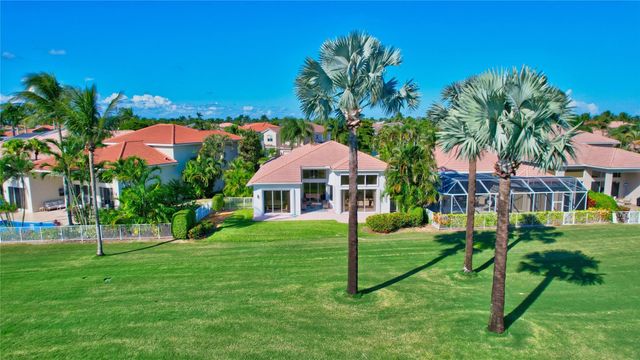 4088 NW Briarcliff Circle, Boca Raton, FL 33496