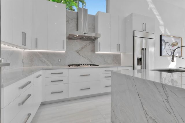 4088 NW Briarcliff Circle, Boca Raton, FL 33496