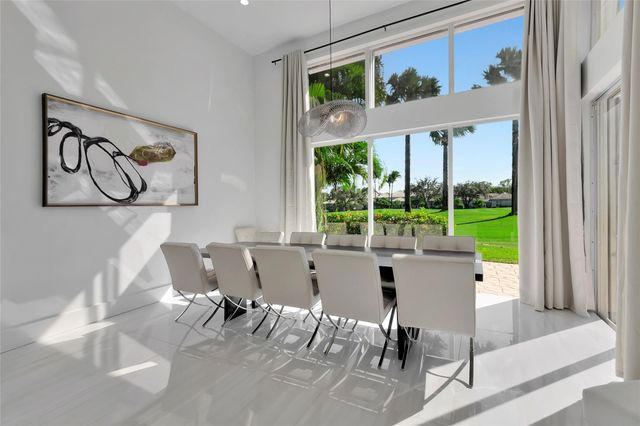 4088 NW Briarcliff Circle, Boca Raton, FL 33496