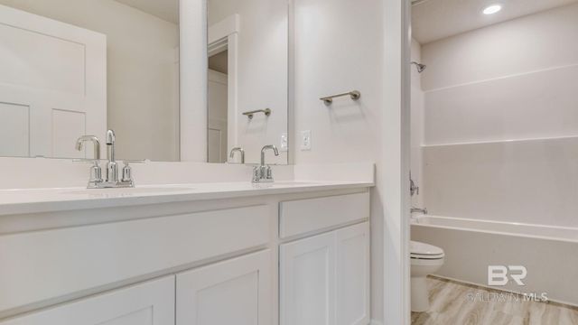21352 Teluga Avenue, Fairhope, AL 36532