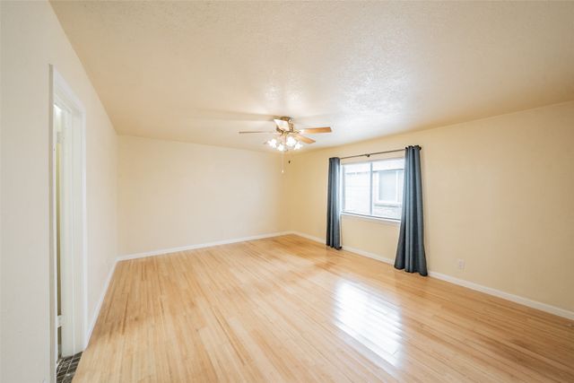 5605 Squires Drive, The Colony, TX 75056