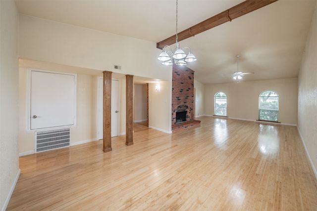 5605 Squires Drive, The Colony, TX 75056