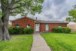 5605 Squires Drive, The Colony, TX 75056