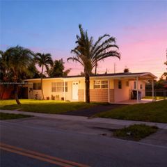 1060 NW 44, Oakland Park, FL 33309