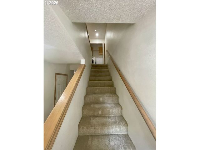 880 Se 193RD Ave, Portland, OR 97233
