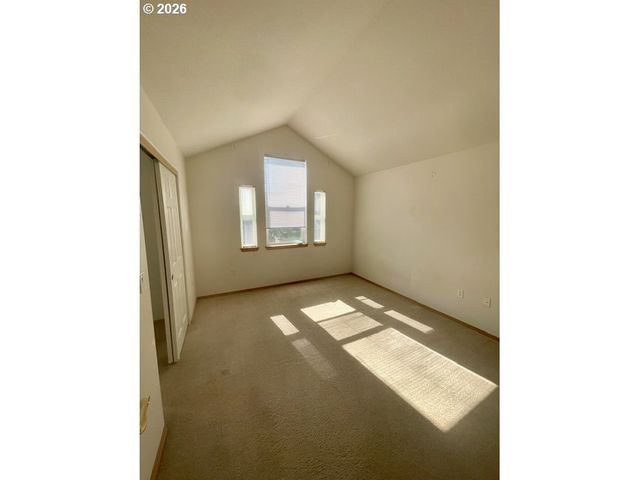880 Se 193RD Ave, Portland, OR 97233