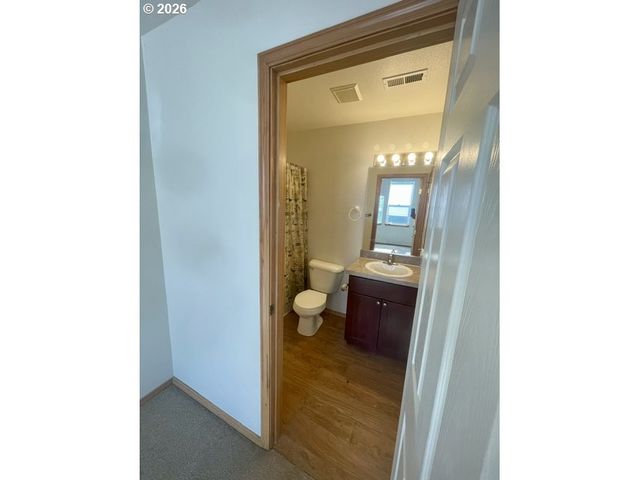 880 Se 193RD Ave, Portland, OR 97233