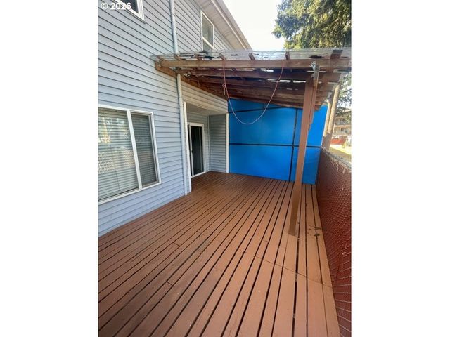 880 Se 193RD Ave, Portland, OR 97233