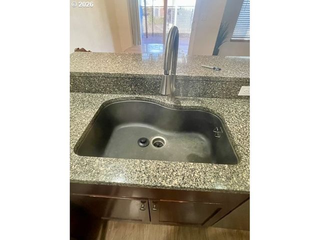880 Se 193RD Ave, Portland, OR 97233