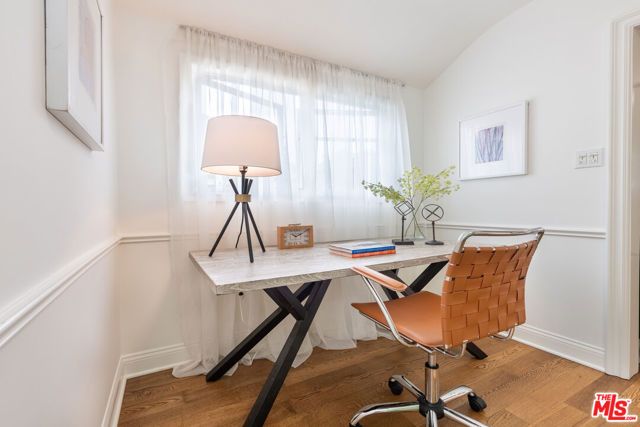 5744 Calhoun Avenue, Sherman Oaks, CA 91401