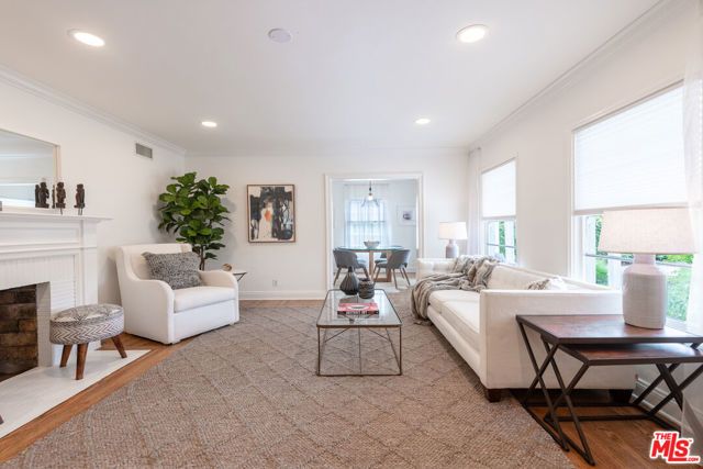 5744 Calhoun Avenue, Sherman Oaks, CA 91401