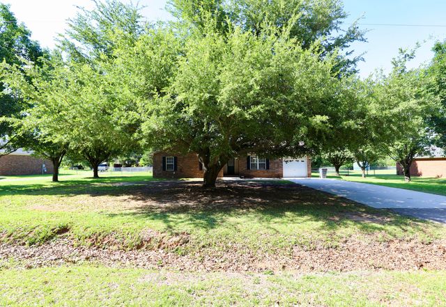 3643 Red Lane Road, Dalzell, SC 29040