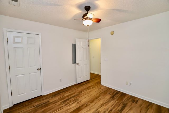 3643 Red Lane Road, Dalzell, SC 29040