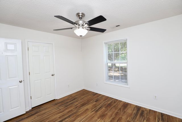 3643 Red Lane Road, Dalzell, SC 29040