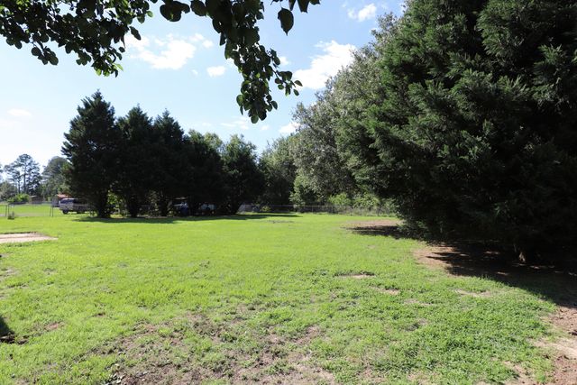 3643 Red Lane Road, Dalzell, SC 29040