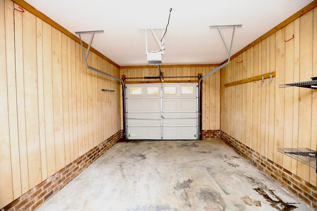 3643 Red Lane Road, Dalzell, SC 29040