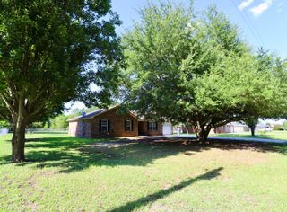 3643 Red Lane Road, Dalzell, SC 29040