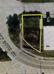 2781 NW 38th St, Miami, FL 33142