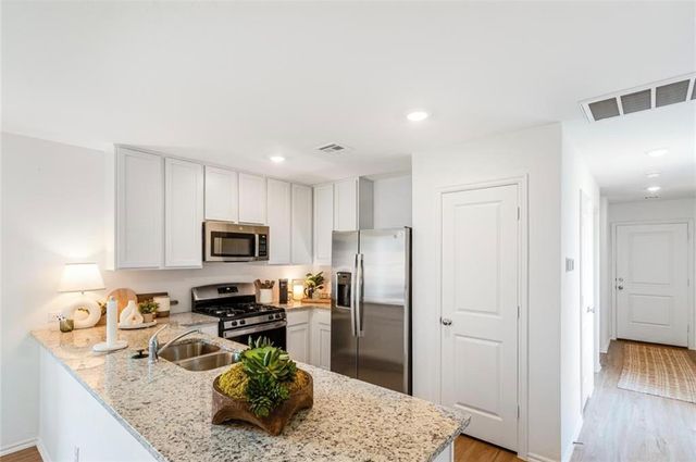 1921 Delphine Drive, Norman, OK 73071