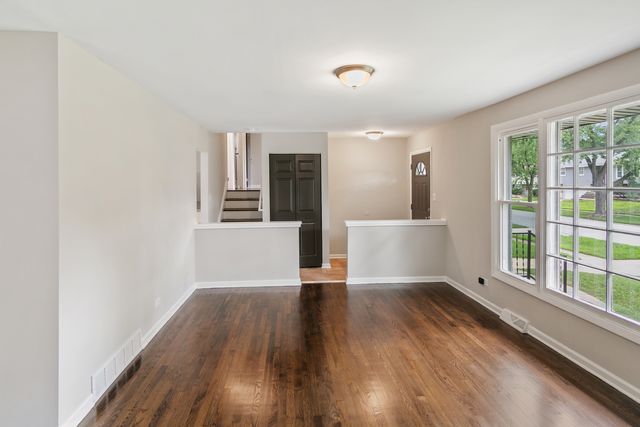 3316 Birchwood Drive, Hazel Crest, IL 60429