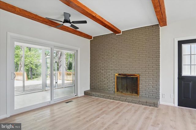 1504 AMESHIRE, Lutherville Timonium, MD 21093