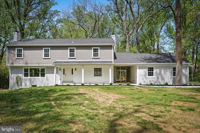 1504 AMESHIRE, Lutherville Timonium, MD 21093