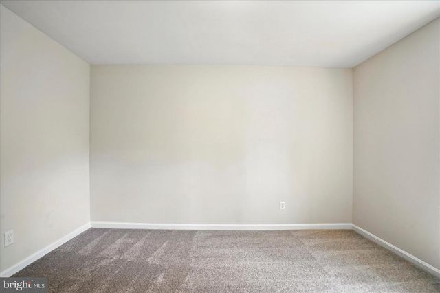 1504 AMESHIRE, Lutherville Timonium, MD 21093