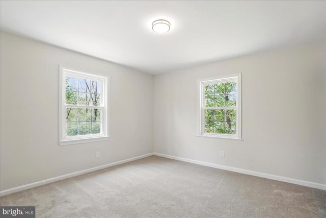 1504 AMESHIRE, Lutherville Timonium, MD 21093