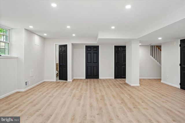 1504 AMESHIRE, Lutherville Timonium, MD 21093