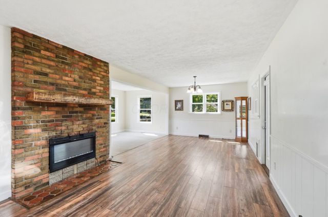 10854 Gorsuch Road, Galena, OH 43021