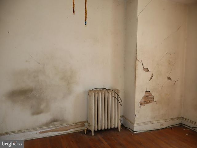 5239 PENNSGROVE ST, Philadelphia, PA 19131