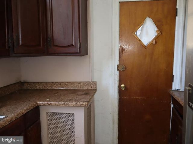 5239 PENNSGROVE ST, Philadelphia, PA 19131