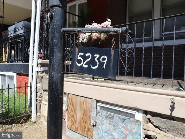 5239 PENNSGROVE ST, Philadelphia, PA 19131