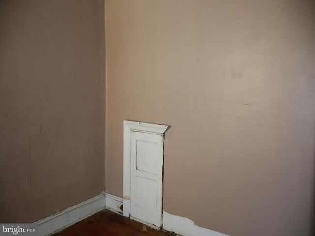 5239 PENNSGROVE ST, Philadelphia, PA 19131