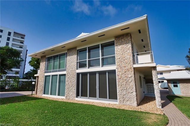 2500 Gulf Shore BLVD N S6, Naples, FL 34103