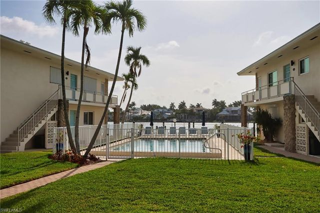 2500 Gulf Shore BLVD N S6, Naples, FL 34103
