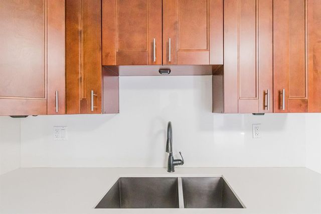 2810 NE 60th Street, Fort Lauderdale, FL 33308