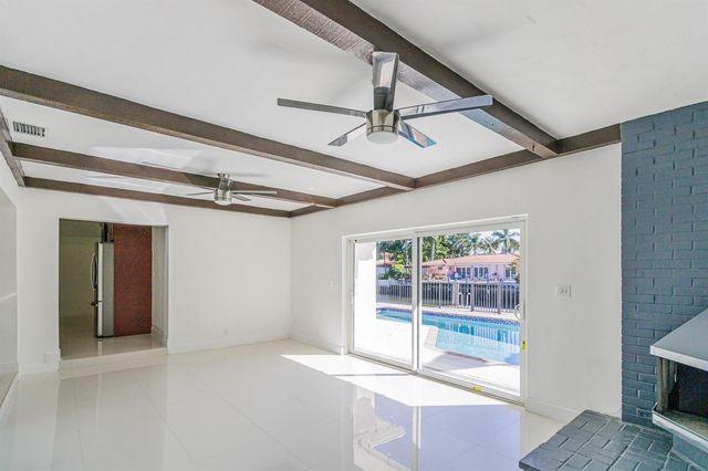 2810 NE 60th Street, Fort Lauderdale, FL 33308