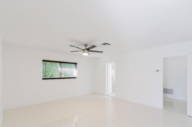 2810 NE 60th Street, Fort Lauderdale, FL 33308