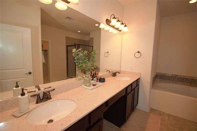 4132 Boardwalk Boulevard, Seabrook, TX 77586