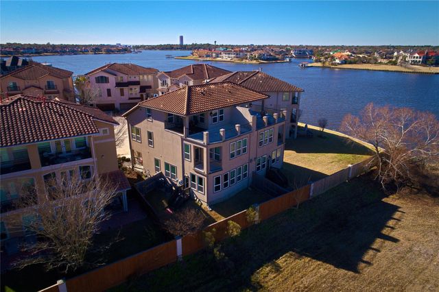 4132 Boardwalk Boulevard, Seabrook, TX 77586