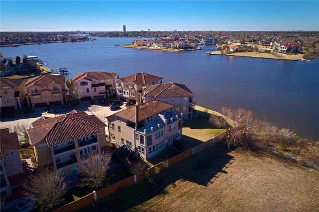 4132 Boardwalk Boulevard, Seabrook, TX 77586