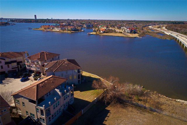 4132 Boardwalk Boulevard, Seabrook, TX 77586