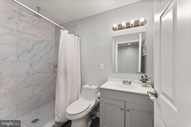 8341 ROLLING RD, Springfield, VA 22153