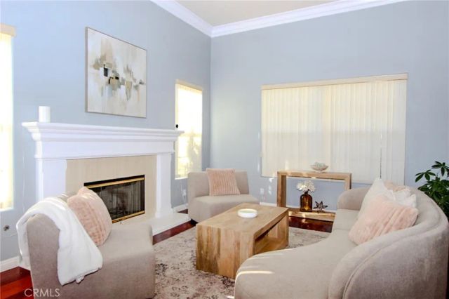 5928 Vista De La Luz, Woodland Hills, CA 91367