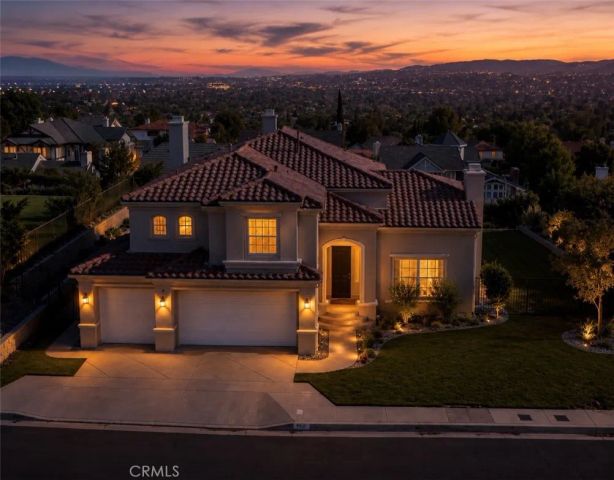 5928 Vista De La Luz, Woodland Hills, CA 91367