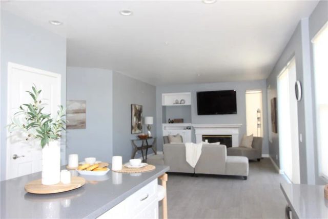 5928 Vista De La Luz, Woodland Hills, CA 91367