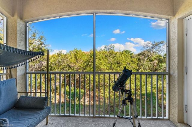 5790 Harbour Club RD # 201, Fort Myers, FL 33919