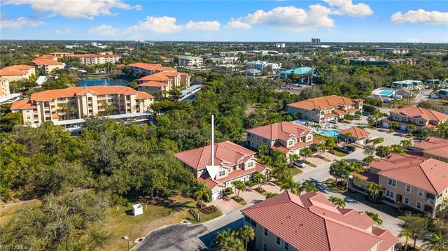 5790 Harbour Club RD # 201, Fort Myers, FL 33919